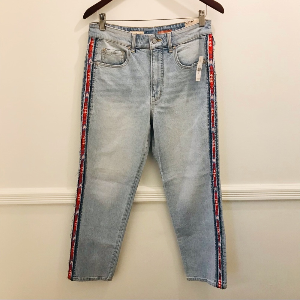 NWT Anthro Pilcro Vintage Straight Jeans 30 Aztec stripe light wash blue red